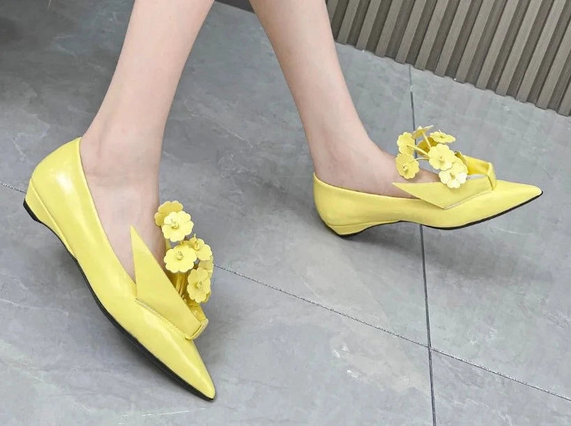 Diva pointed shoes