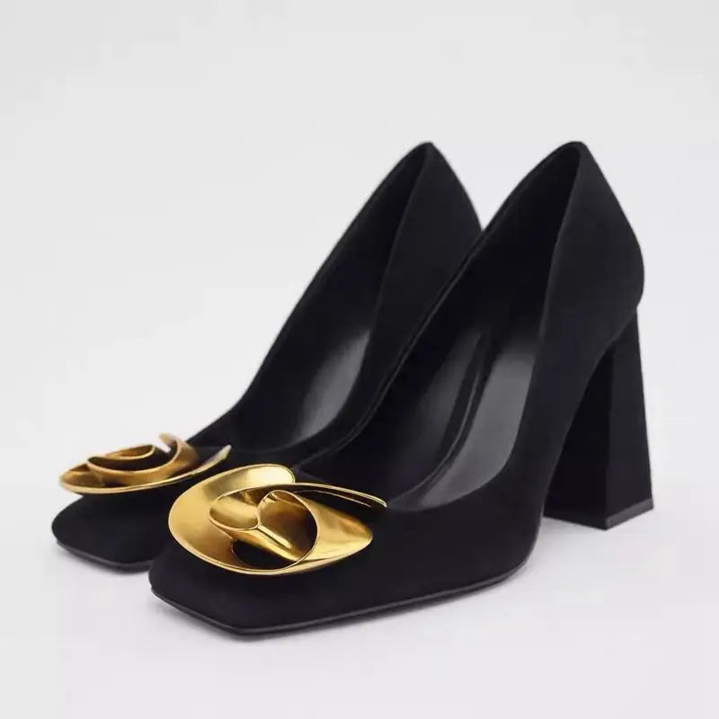 Chic women shoes