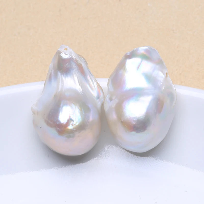 Snow 2 pearl earrings